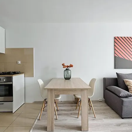 Urbannestgroup - City Center - Ac - Al Jana Pawla II 公寓 华沙