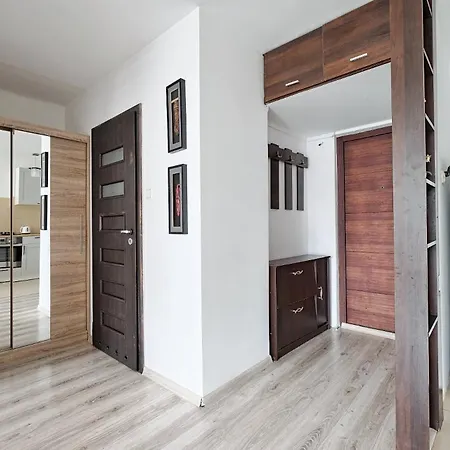 Apartman Urbannestgroup - Center - Ac - Al Jana Pawla Ii *